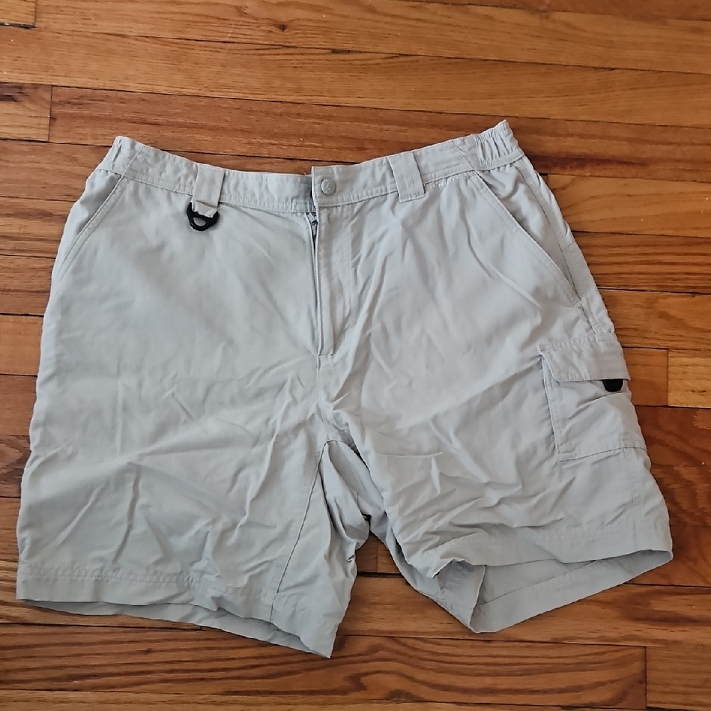 Columbia GRT Fishing/hicking Shorts, Womens L , Beige 5 Pockets